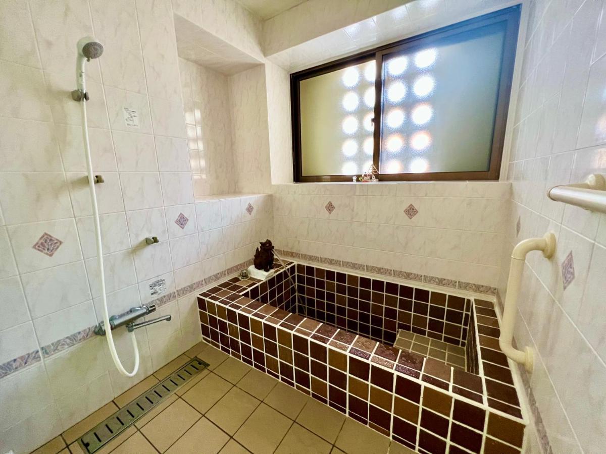 ゆい屋 Villa Ishigaki  Buitenkant foto